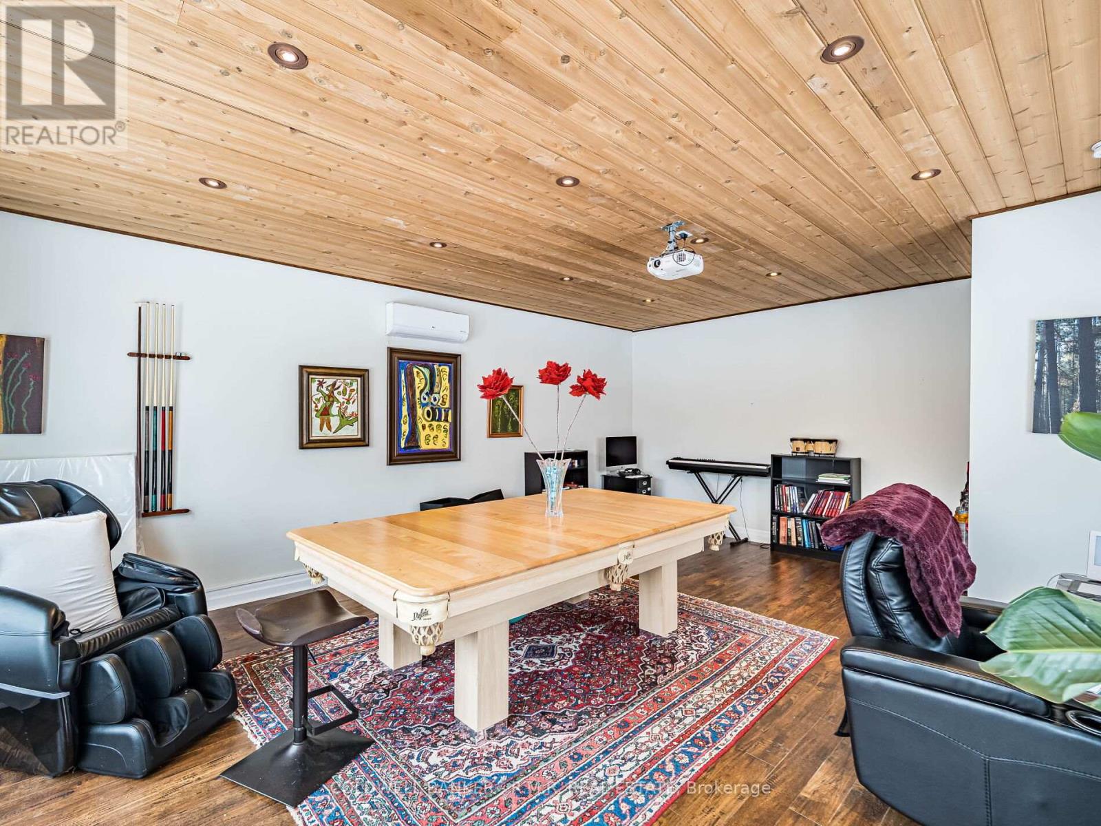 17 Lockheed Boulevard, Toronto, Ontario  M9P 2H5 - Photo 46 - W12802644