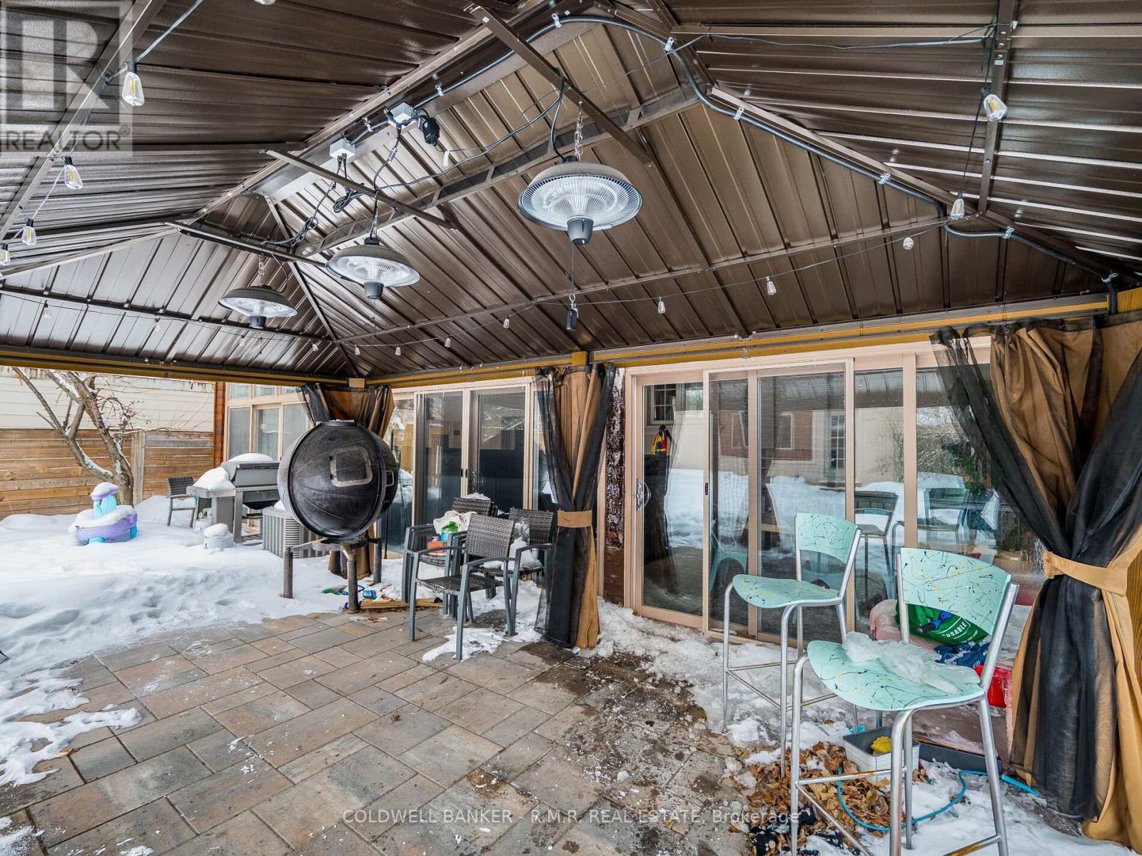 17 Lockheed Boulevard, Toronto, Ontario  M9P 2H5 - Photo 49 - W12802644