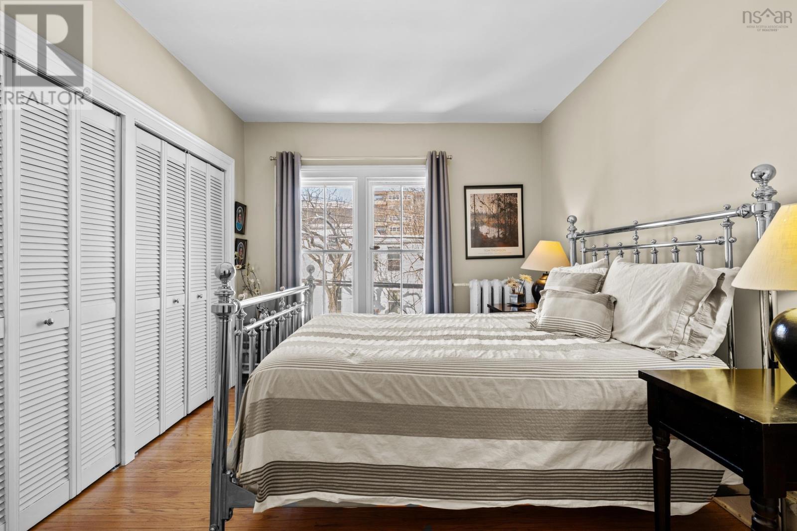 5742 Victoria Road, Halifax, Nova Scotia  B3H 1N2 - Photo 33 - 202603053