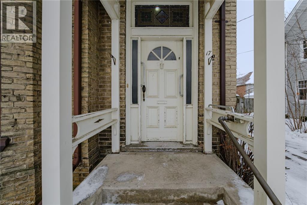 17 Hawarden Avenue, Brantford, Ontario  N3T 4H2 - Photo 5 - 40793940