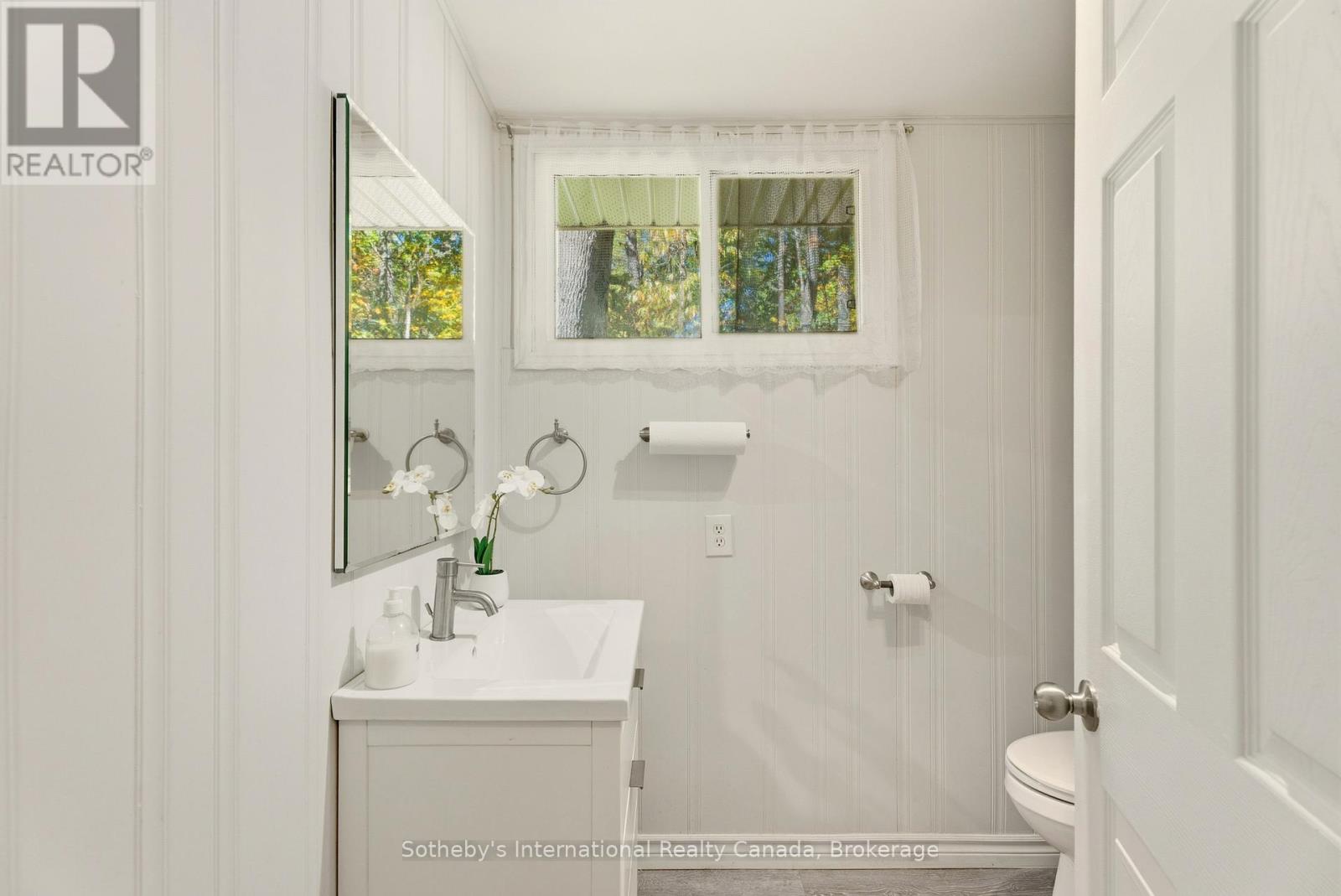 1161 North Kahshe Lake Road, Gravenhurst, Ontario  P0E 1G0 - Photo 29 - X12802498