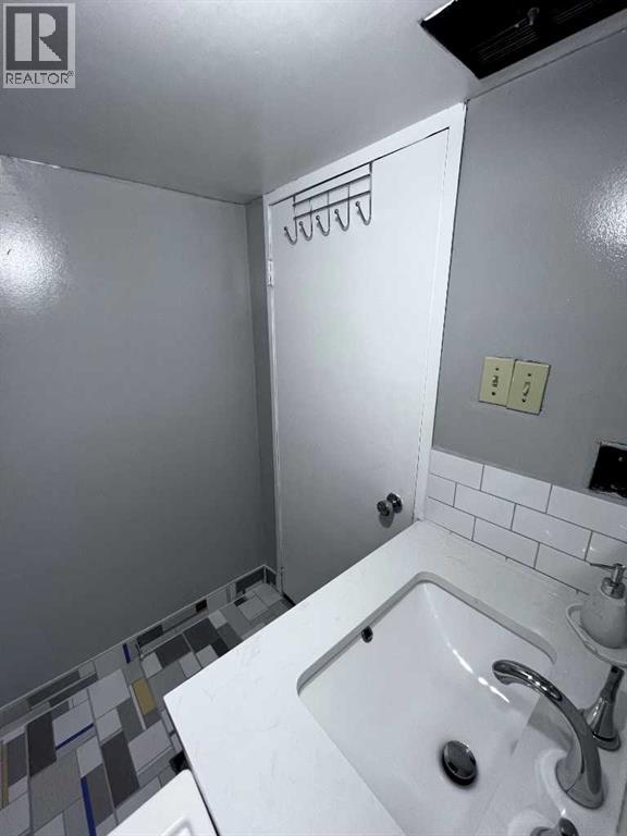 2416 23 Street N, Lethbridge, Alberta  T1H 4R7 - Photo 14 - A2286911