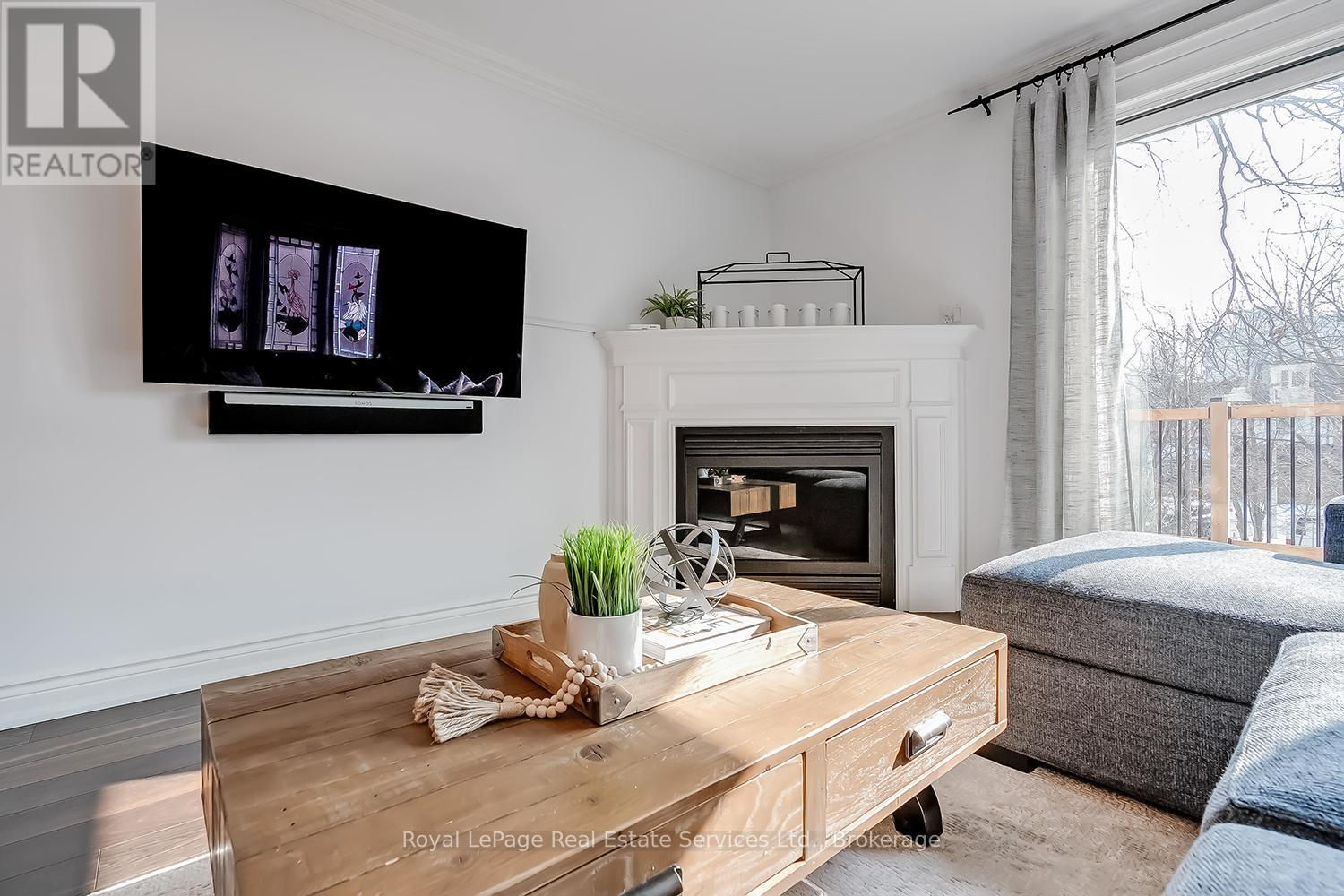 10 Normandy Place, Oakville, Ontario  L6K 1S1 - Photo 16 - W12802556