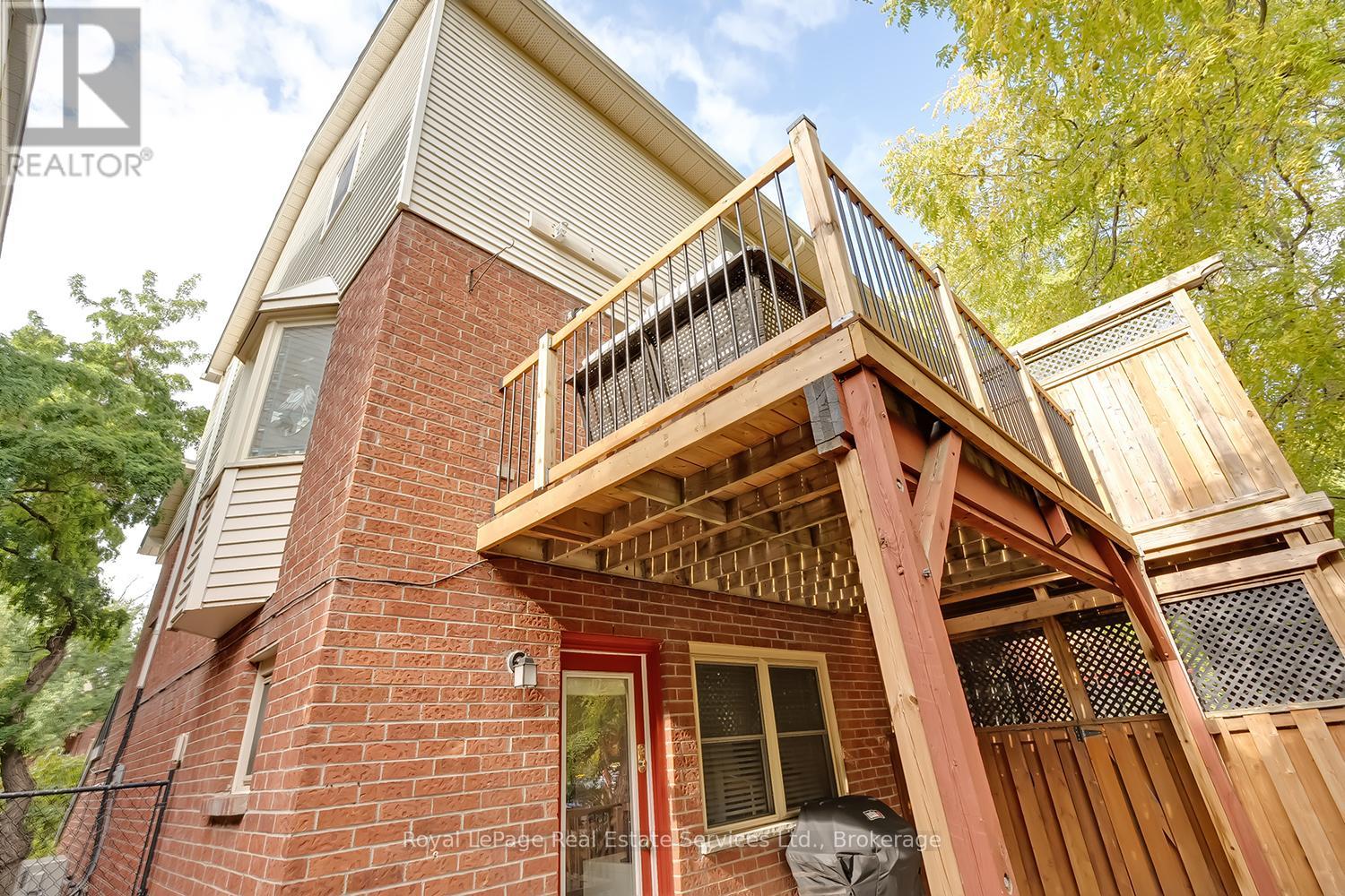 10 Normandy Place, Oakville, Ontario  L6K 1S1 - Photo 33 - W12802556