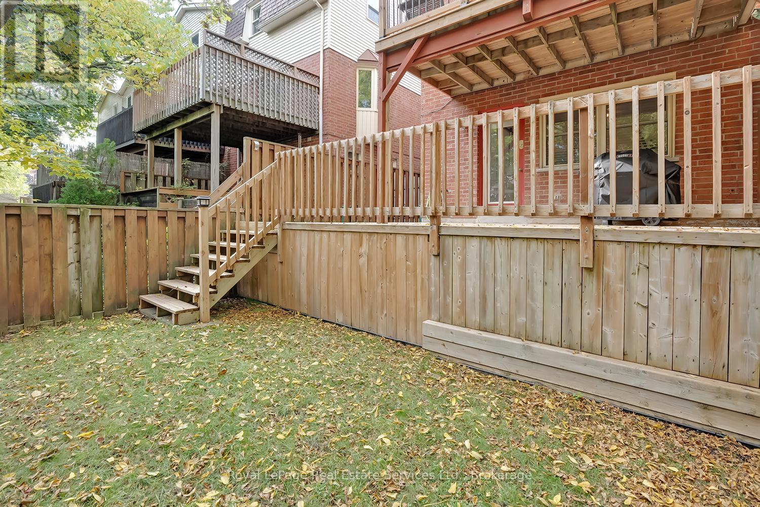 10 Normandy Place, Oakville, Ontario  L6K 1S1 - Photo 37 - W12802556