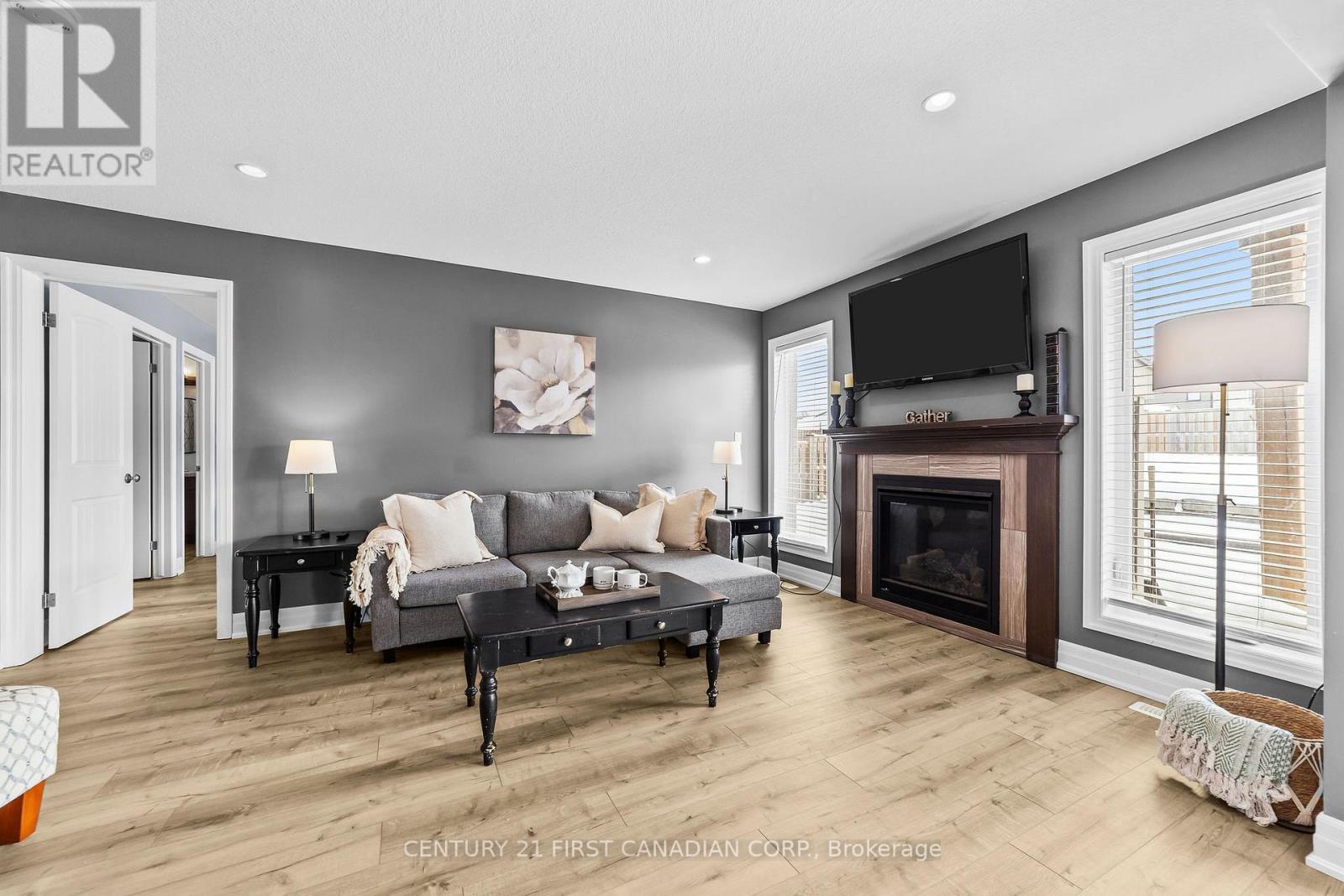 181 Gilmour Drive, Lucan Biddulph, Ontario  N0M 2J0 - Photo 16 - X12802572