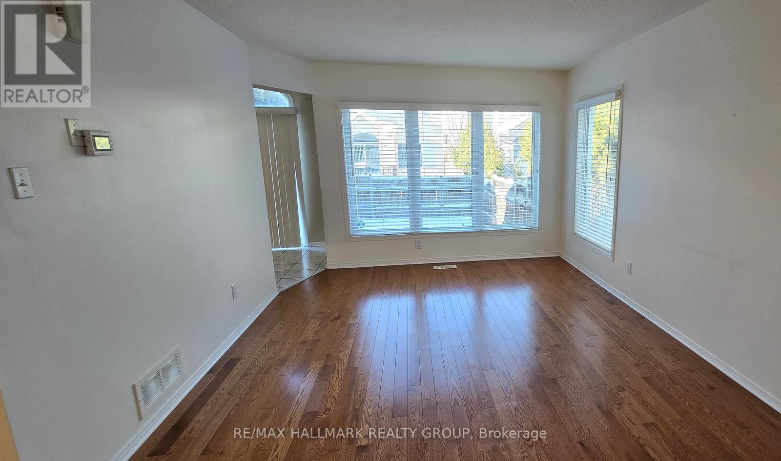 1620 Henri Lauzon Street, Ottawa, Ontario  K1C 7R6 - Photo 7 - X12802492