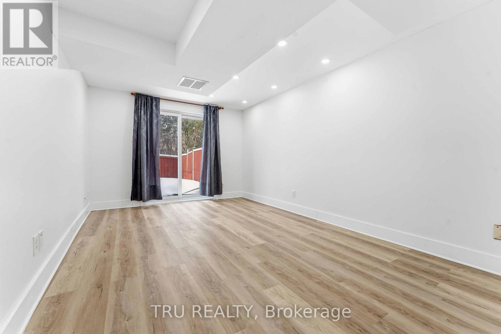 37 Riverbank Court, Ottawa, Ontario  K2S 1V7 - Photo 23 - X12802520