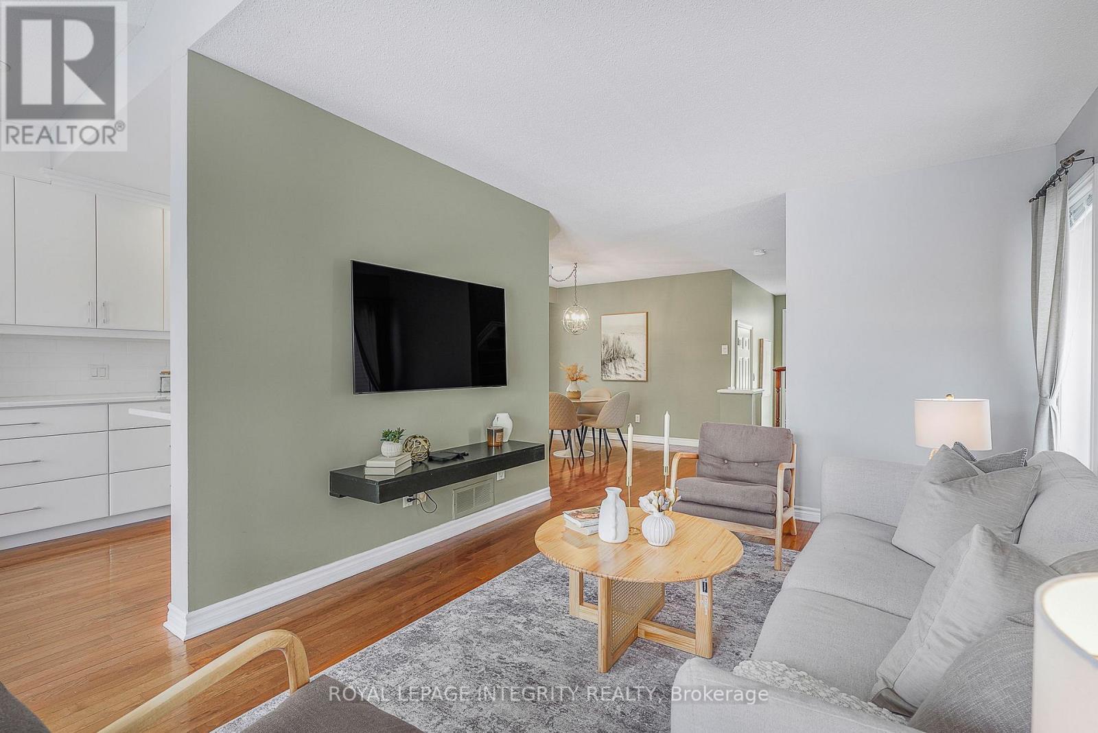 1033 Markwick Crescent, Ottawa, Ontario  K4A 4X5 - Photo 12 - X12802564