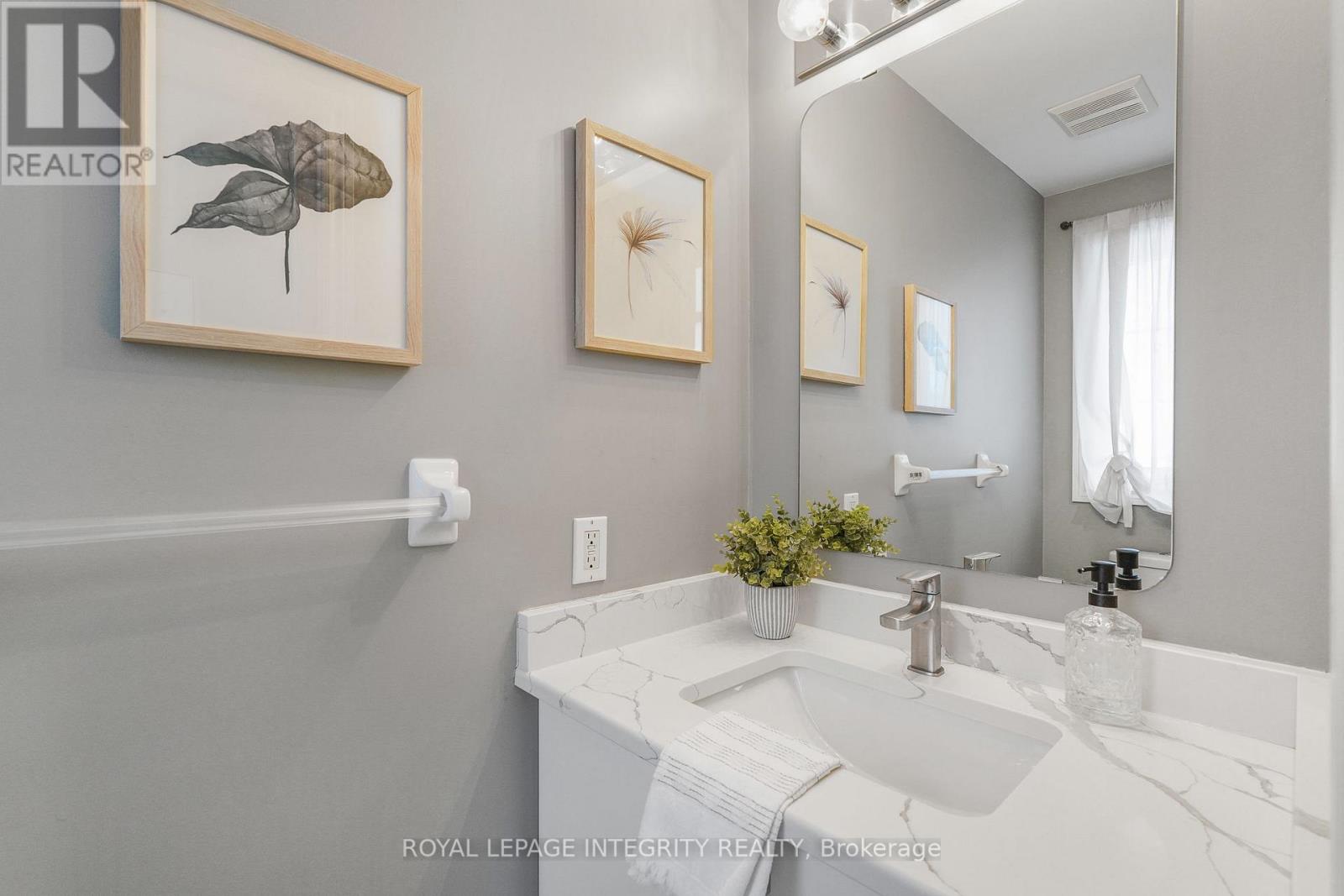 1033 Markwick Crescent, Ottawa, Ontario  K4A 4X5 - Photo 3 - X12802564