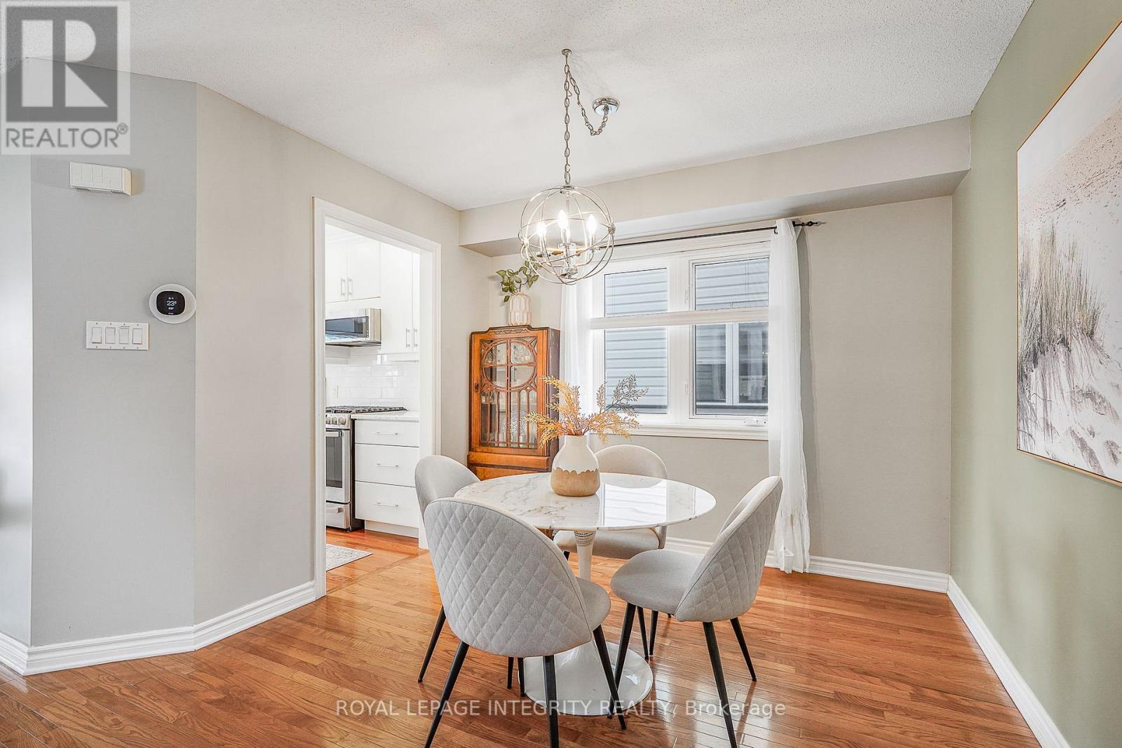 1033 Markwick Crescent, Ottawa, Ontario  K4A 4X5 - Photo 5 - X12802564