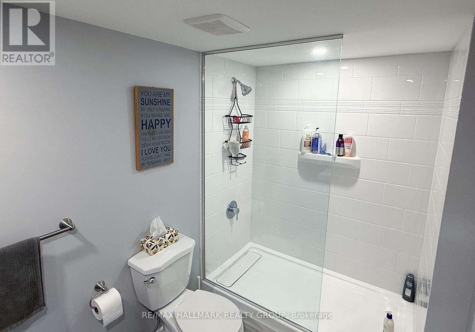 203 - 30 Charlevoix Street, Ottawa, Ontario  K1L 8K5 - Photo 10 - X12802658