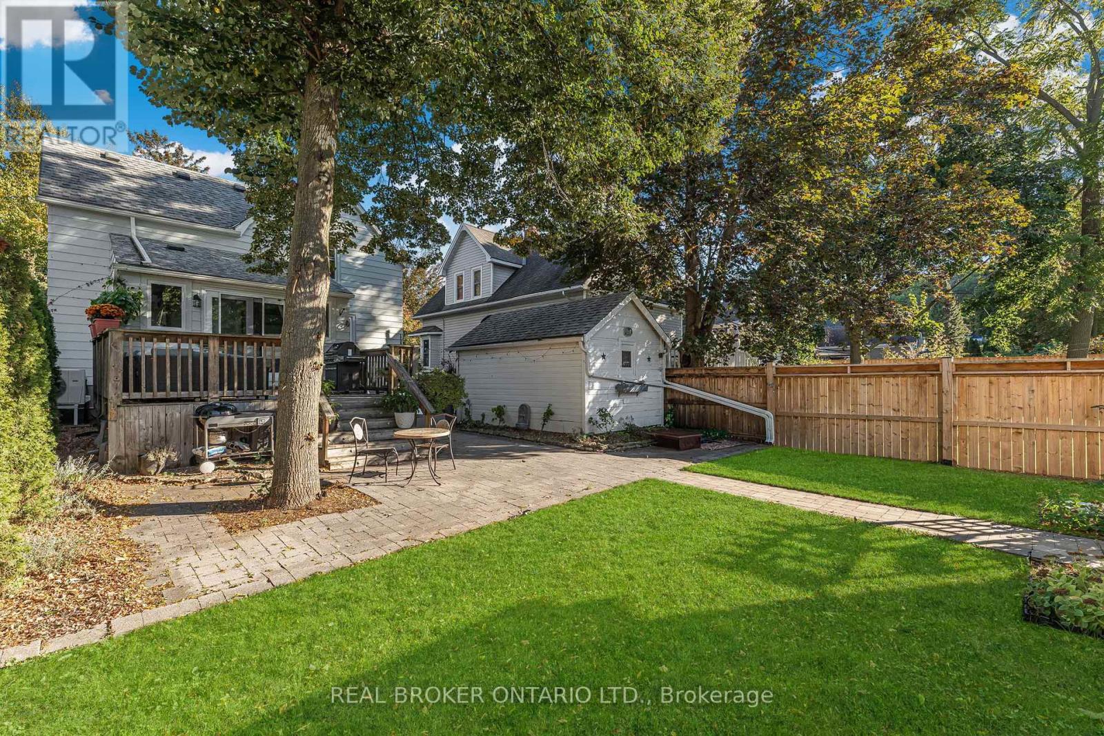 24 Robinson Street S, Grimsby, Ontario  L3M 3C4 - Photo 30 - X12700248