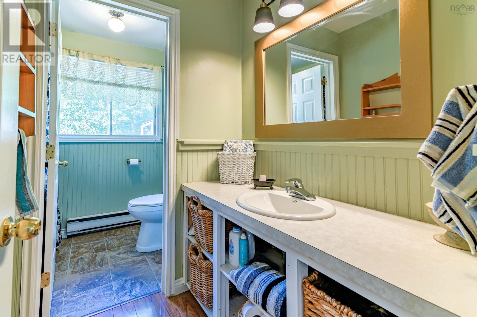 1353 Pinecrest Drive, Coldbrook, Nova Scotia  B0P 1J0 - Photo 14 - 202603055