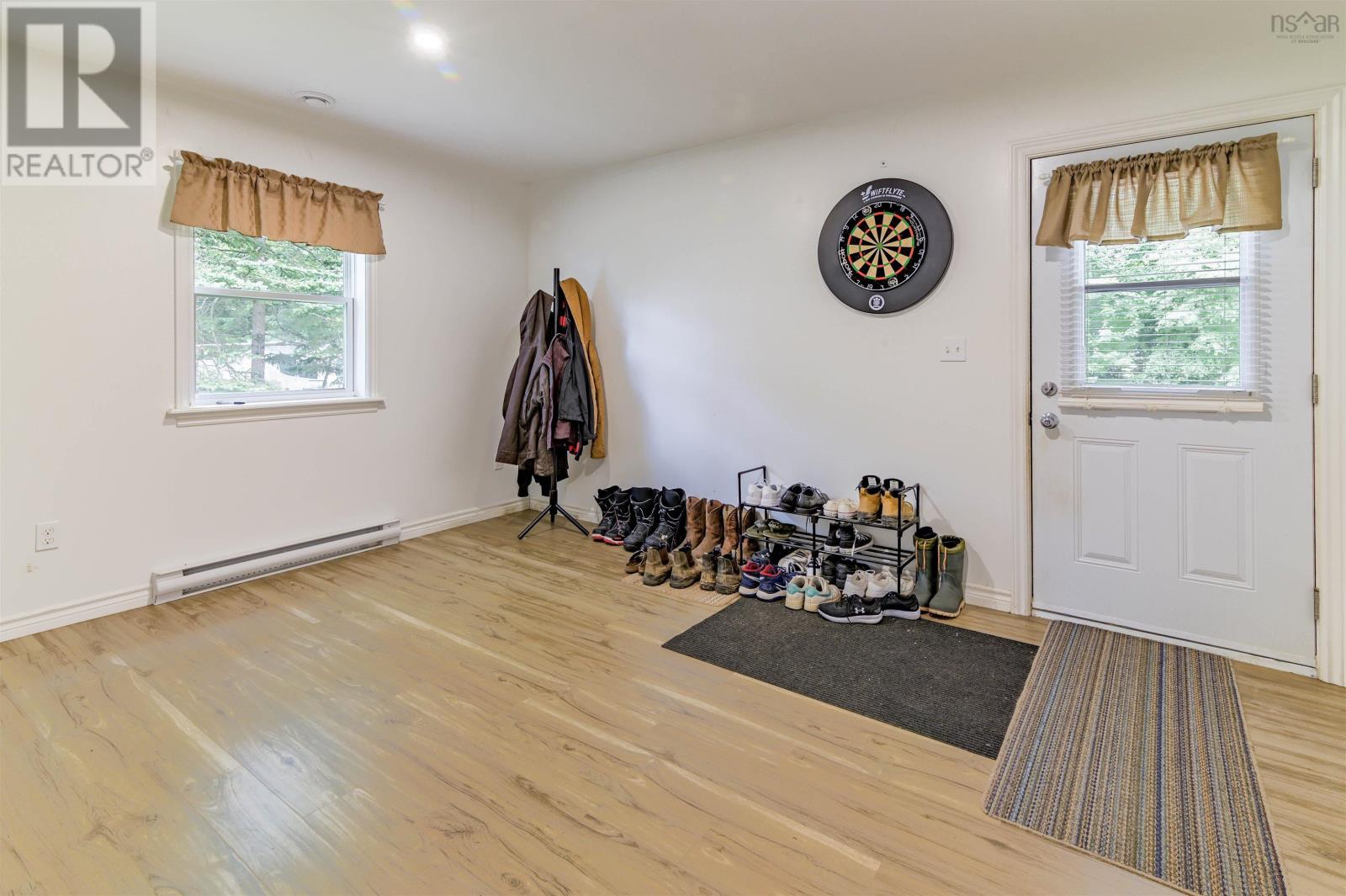 1353 Pinecrest Drive, Coldbrook, Nova Scotia  B0P 1J0 - Photo 29 - 202603055