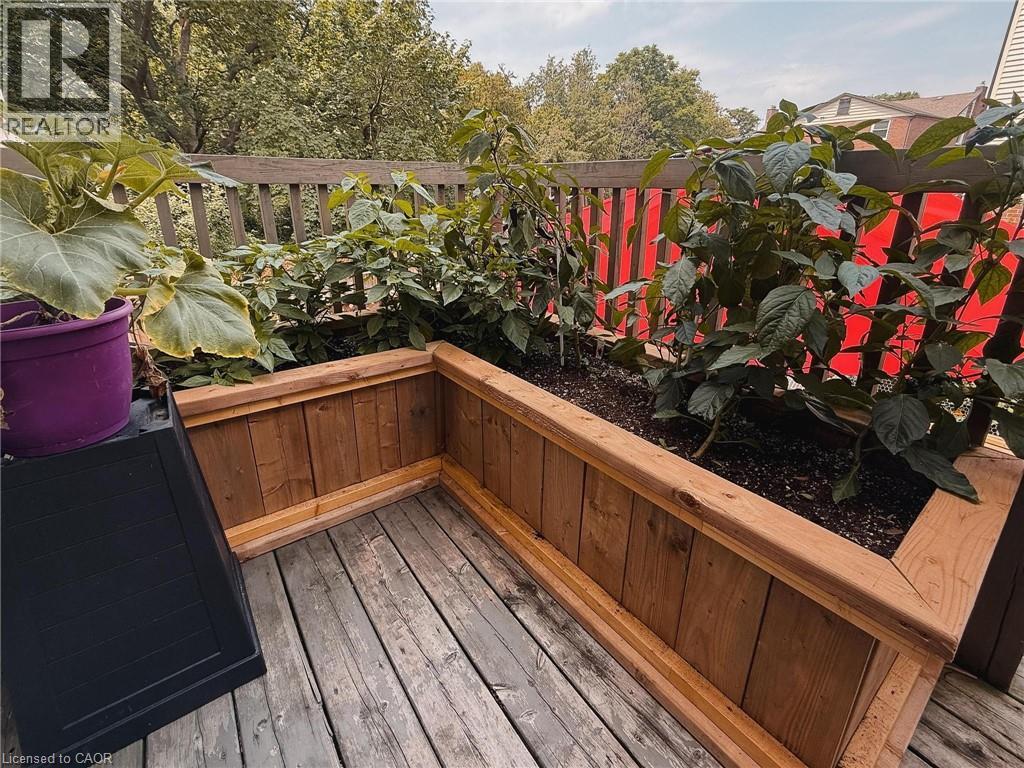 1085 Queen's Boulevard Unit# 6, Kitchener, Ontario  N2M 1B9 - Photo 33 - 40806294