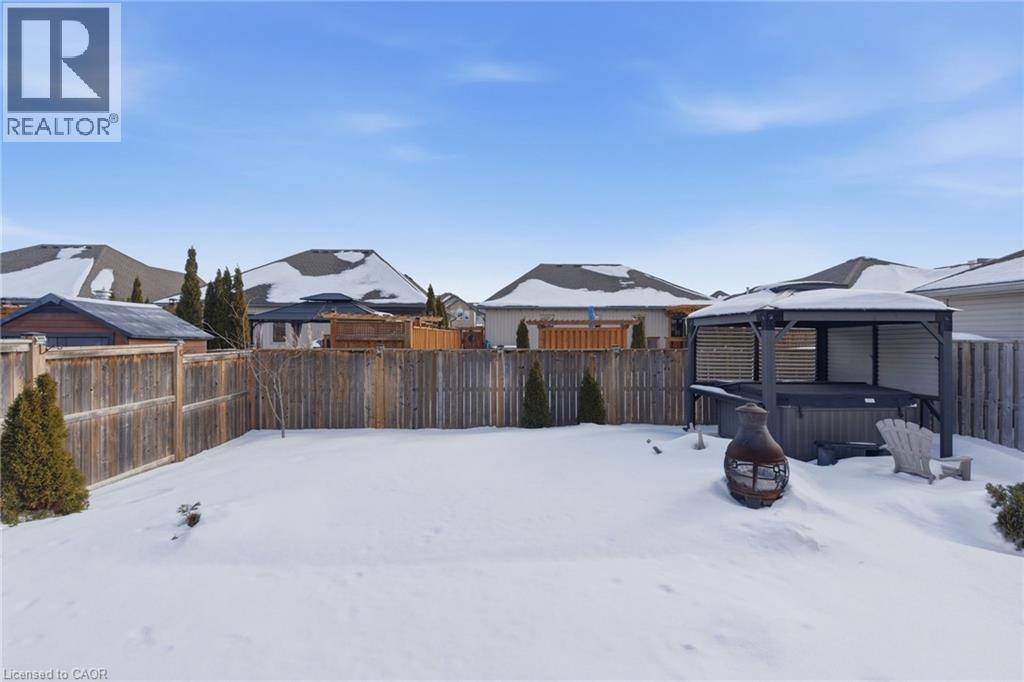 28 Silverwood Avenue, Welland, Ontario  L3C 0C3 - Photo 18 - 40806158