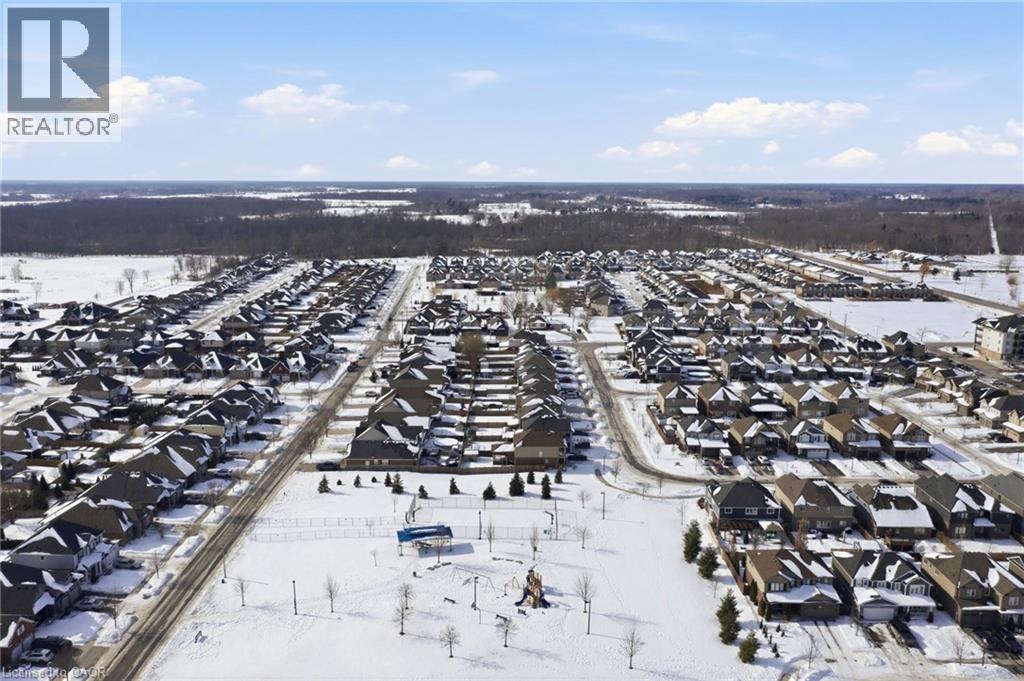 28 Silverwood Avenue, Welland, Ontario  L3C 0C3 - Photo 20 - 40806158