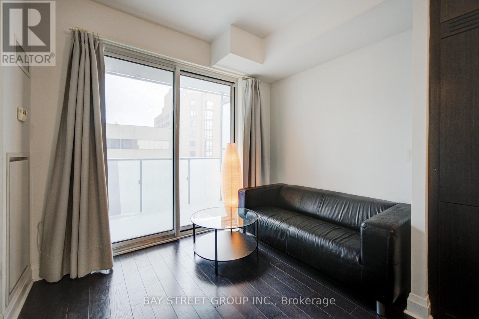 1501 - 1080 Bay Street, Toronto, Ontario  M5S 0A5 - Photo 16 - C12802448