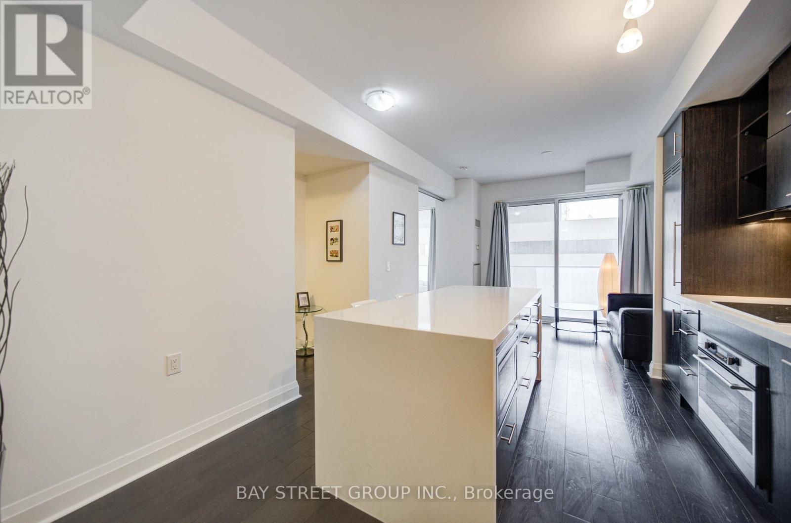 1501 - 1080 Bay Street, Toronto, Ontario  M5S 0A5 - Photo 7 - C12802448