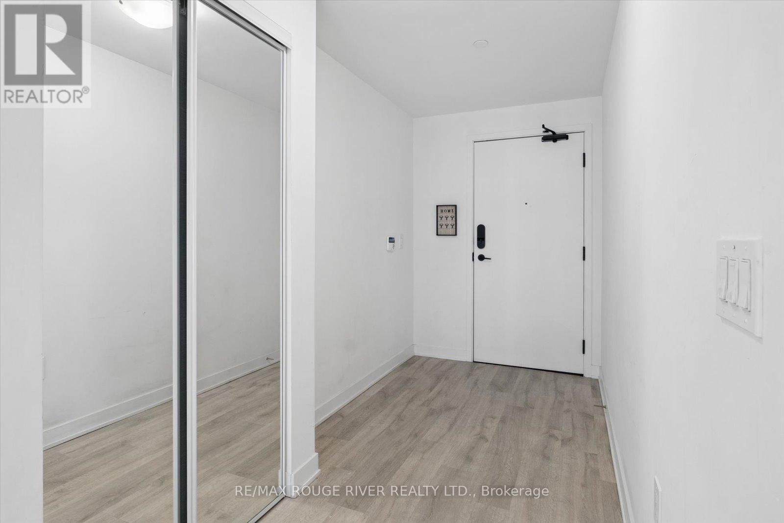 531 Se - 60 Princess Street, Toronto, Ontario  M5A 1E7 - Photo 8 - C12802486