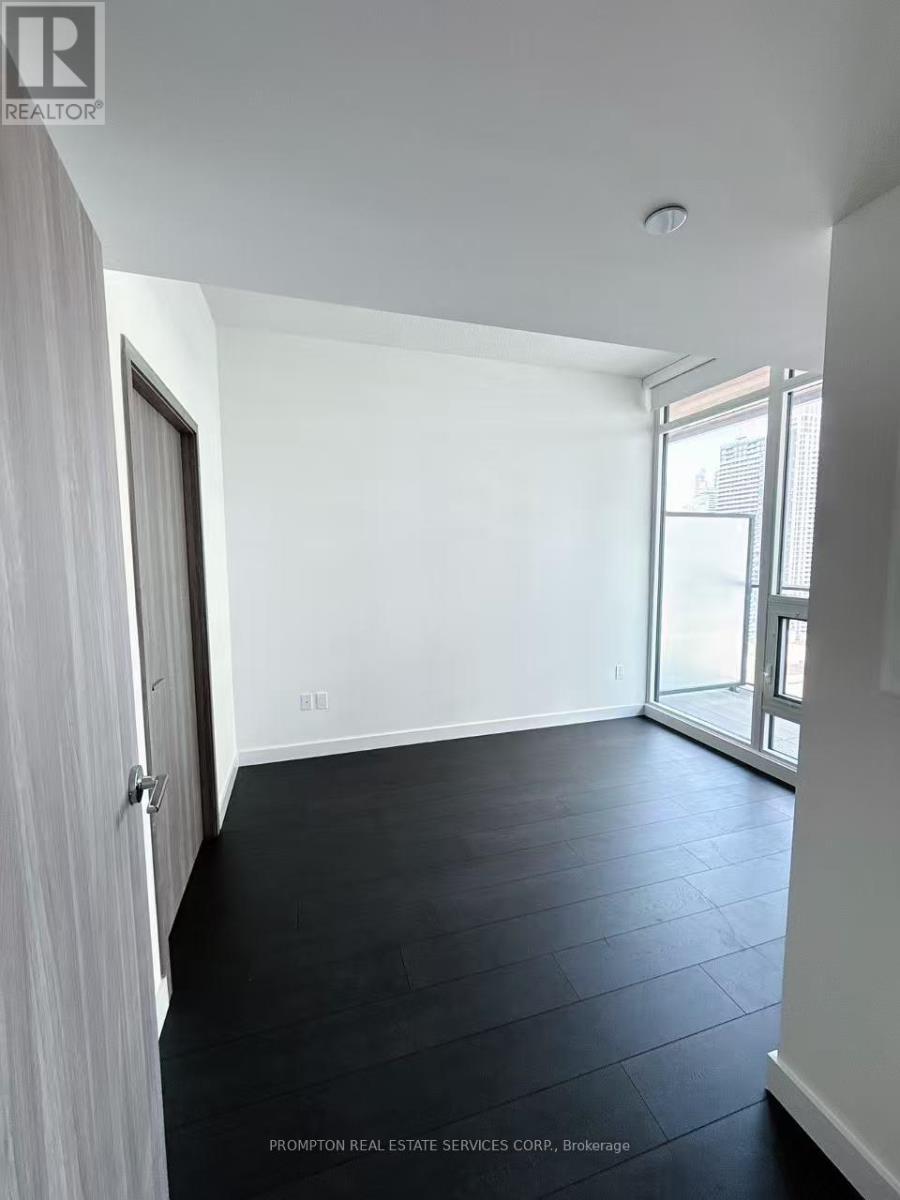 1605 - 1 Concord Cityplace Way, Toronto, Ontario  M5V 0X3 - Photo 5 - C12802538