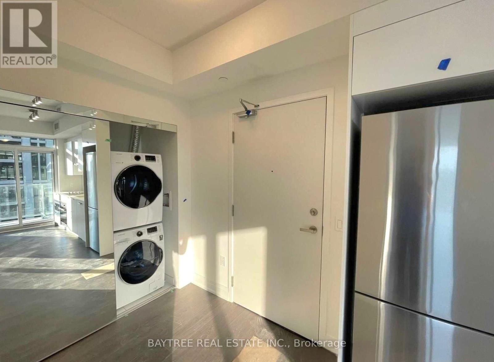 3410 Nt - 99 Broadway Avenue, Toronto, Ontario  M4P 0E3 - Photo 3 - C12802540