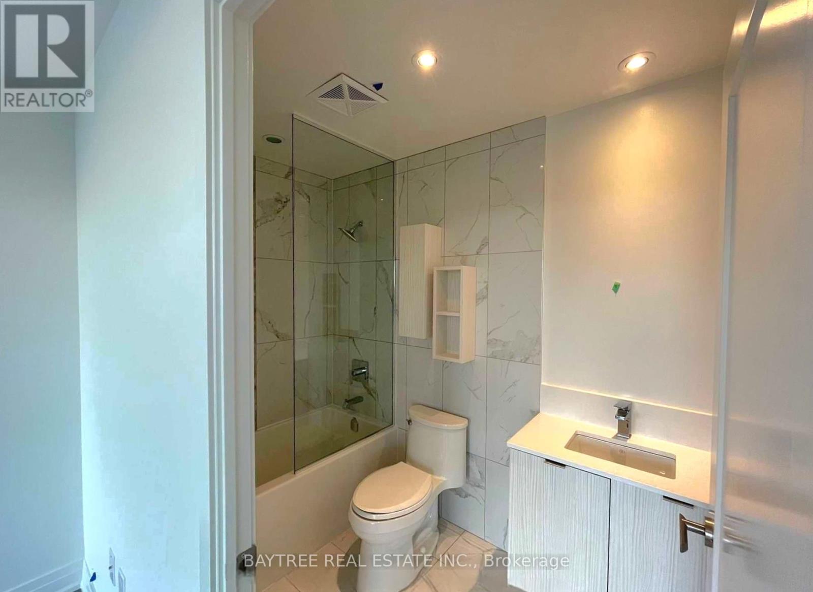 3410 Nt - 99 Broadway Avenue, Toronto, Ontario  M4P 0E3 - Photo 6 - C12802540