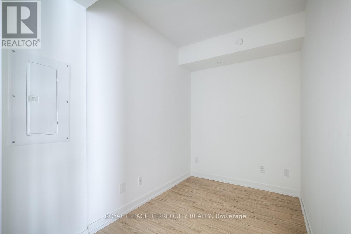 2701 - 85 Wood Street, Toronto, Ontario  M4Y 0E8 - Photo 15 - C12802620
