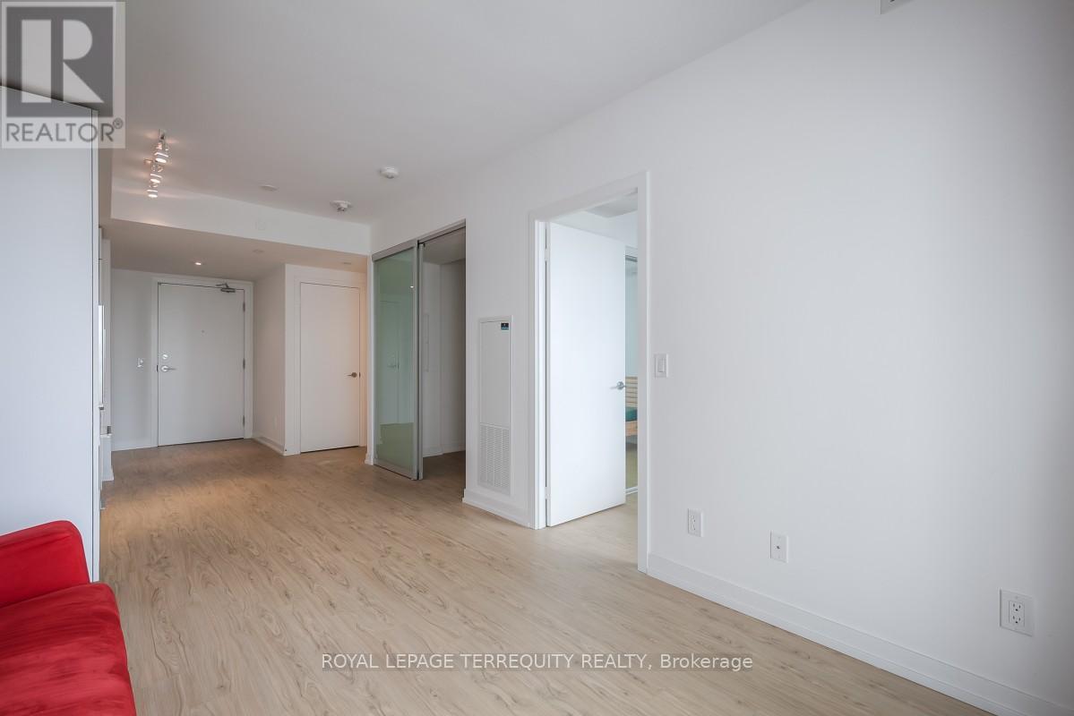 2701 - 85 Wood Street, Toronto, Ontario  M4Y 0E8 - Photo 5 - C12802620