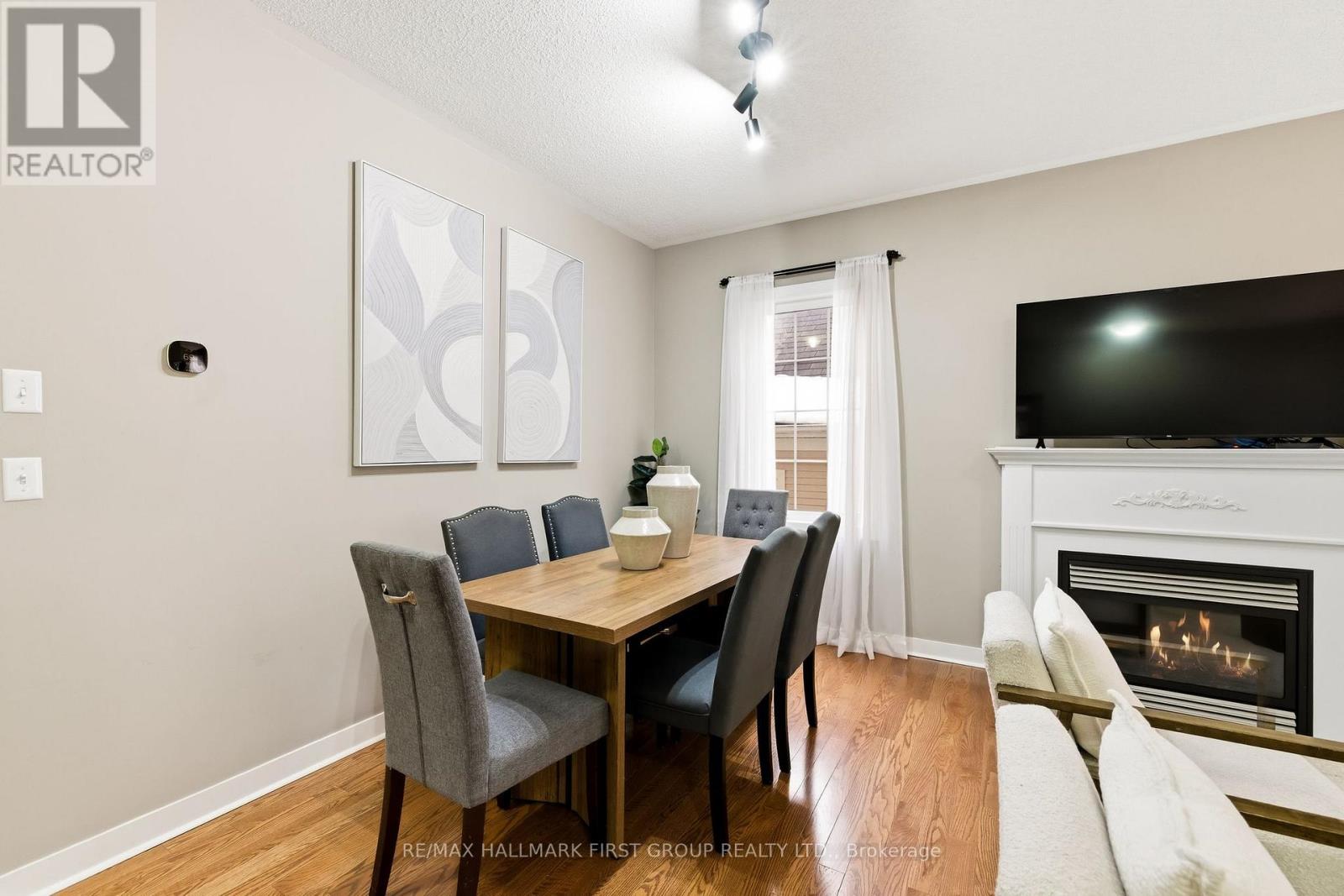 27 Keeler Crescent, Clarington, Ontario  L1C 0C1 - Photo 10 - E12802464