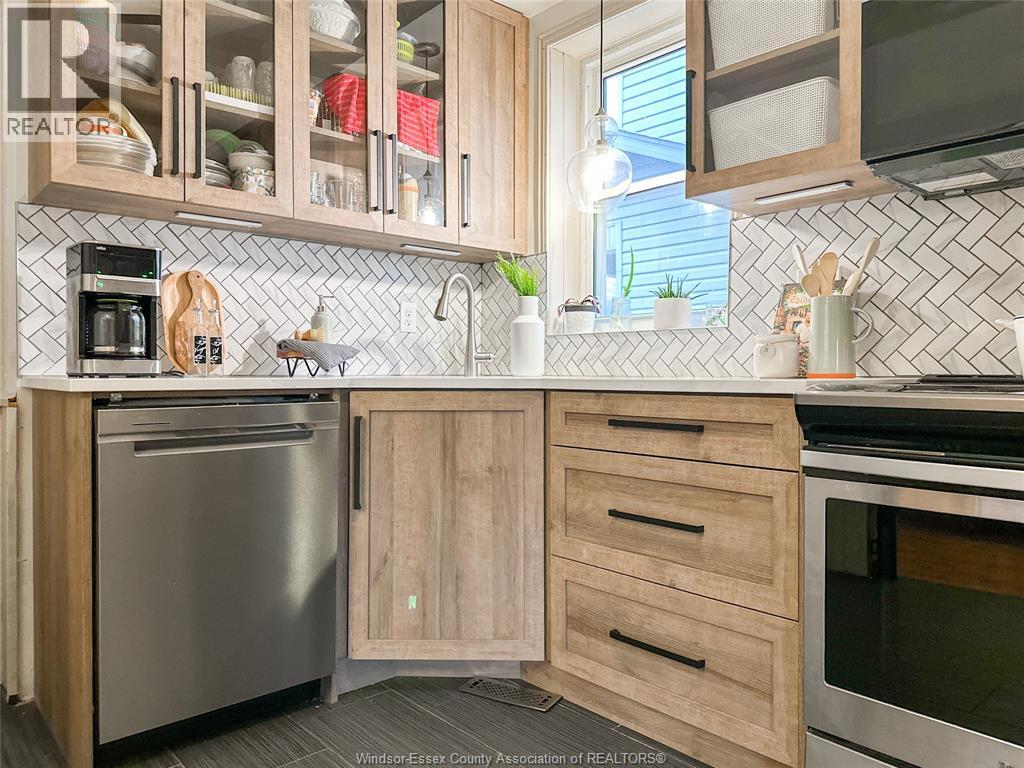 961 Lawrence, Windsor, Ontario  N8Y 3Z9 - Photo 16 - 26003499