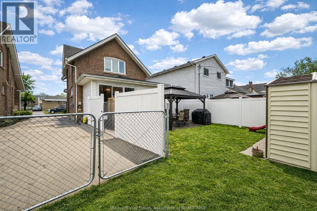 961 Lawrence, Windsor, Ontario  N8Y 3Z9 - Photo 30 - 26003499