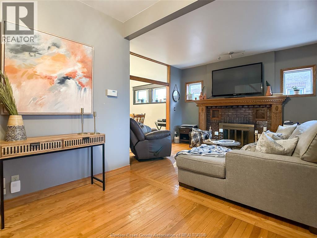 961 Lawrence, Windsor, Ontario  N8Y 3Z9 - Photo 6 - 26003499