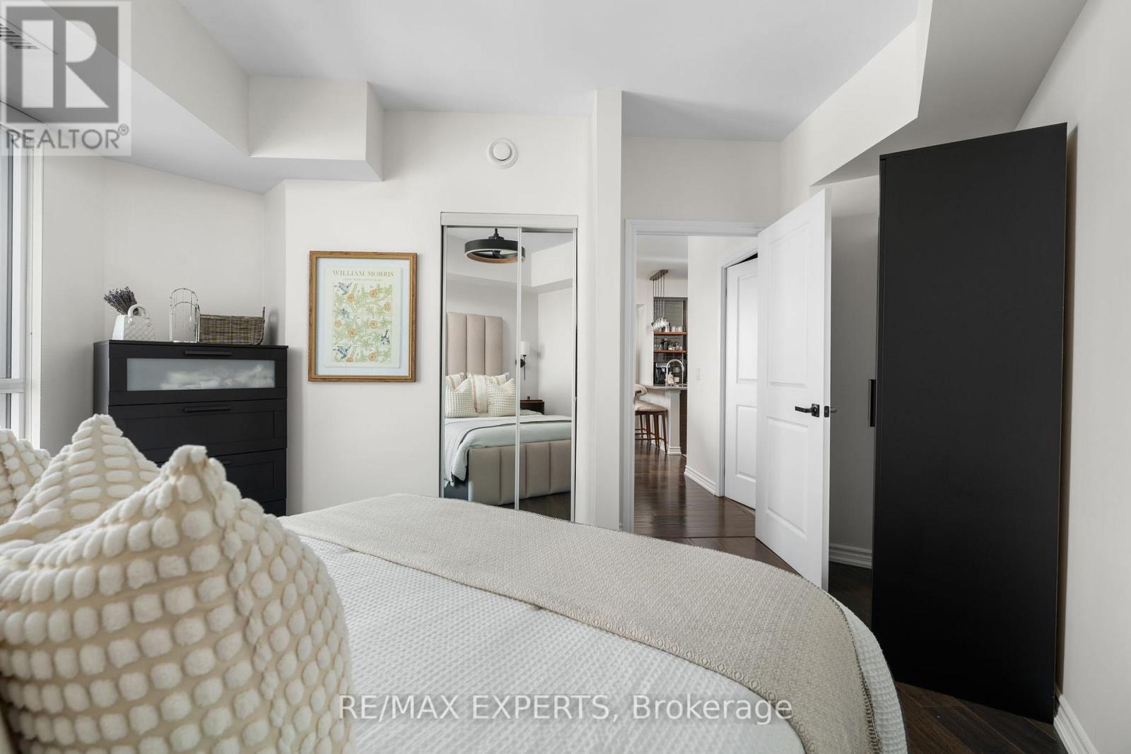 1207 - 7730 Kipling Avenue, Vaughan, Ontario  L4L 1Y9 - Photo 17 - N12802452