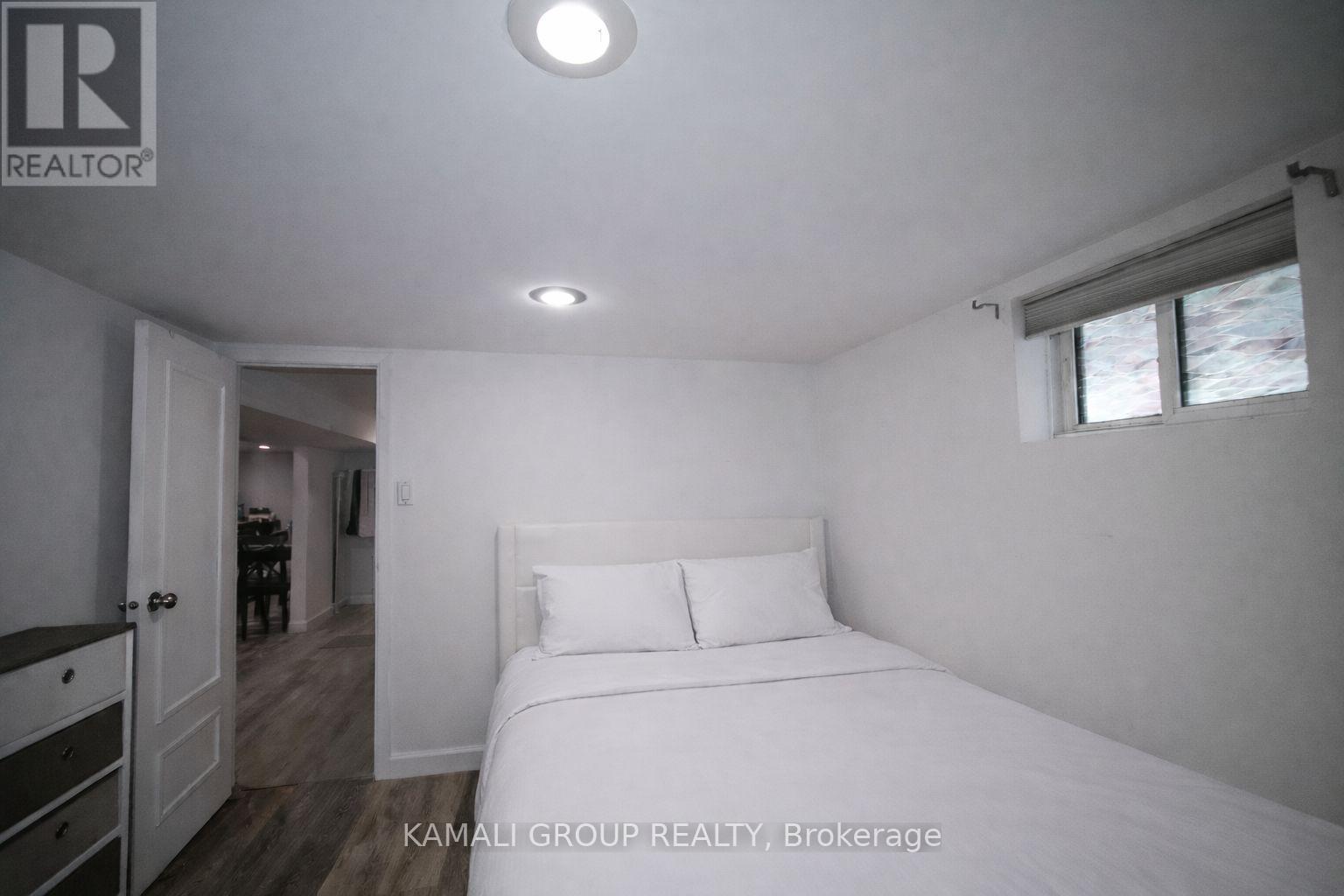 Bsmt - 46 Centre Street E, Richmond Hill, Ontario  L4C 1A4 - Photo 8 - N12802576