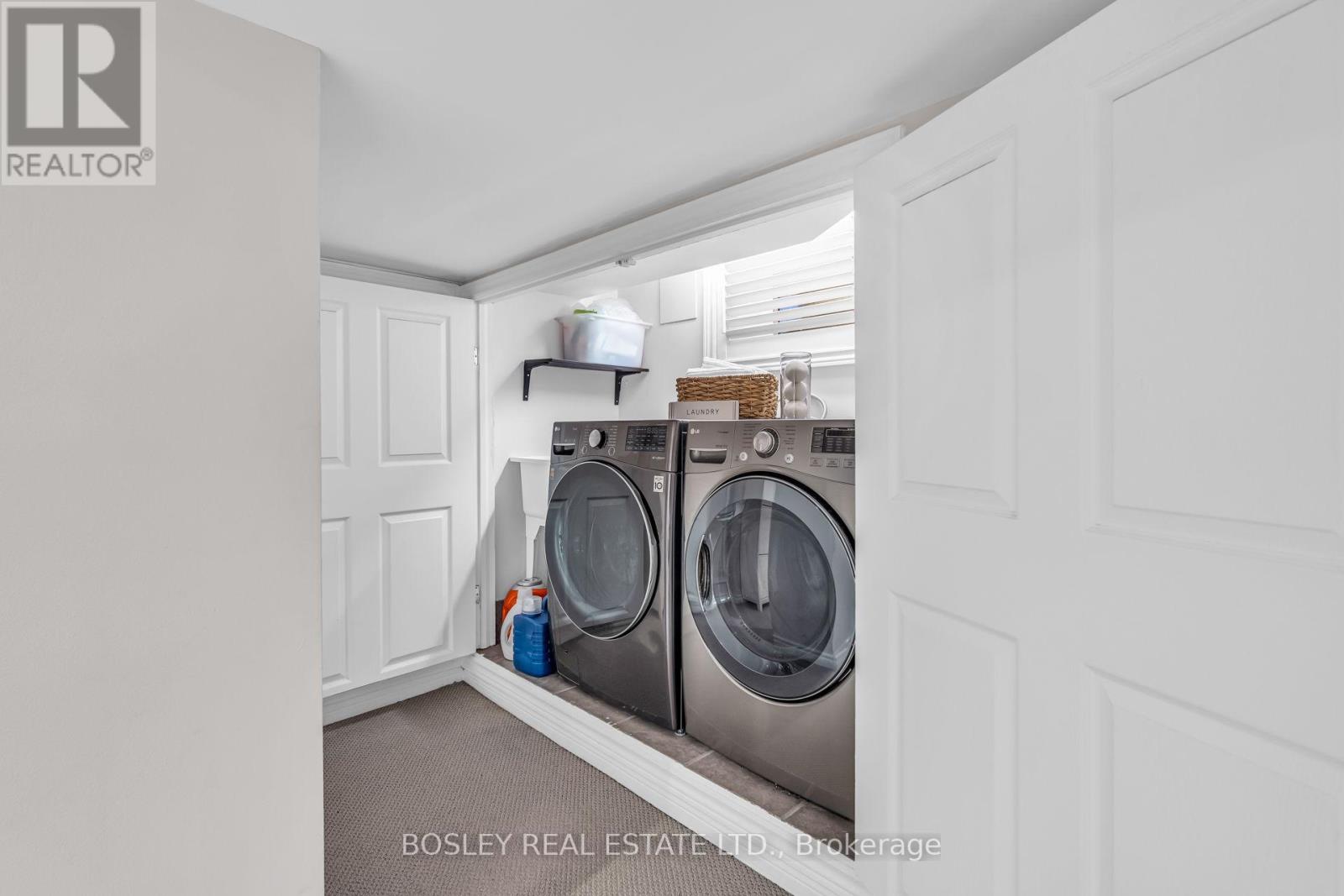 19 Thursfield Crescent, Toronto, Ontario  M4G 2N4 - Photo 38 - C12797194