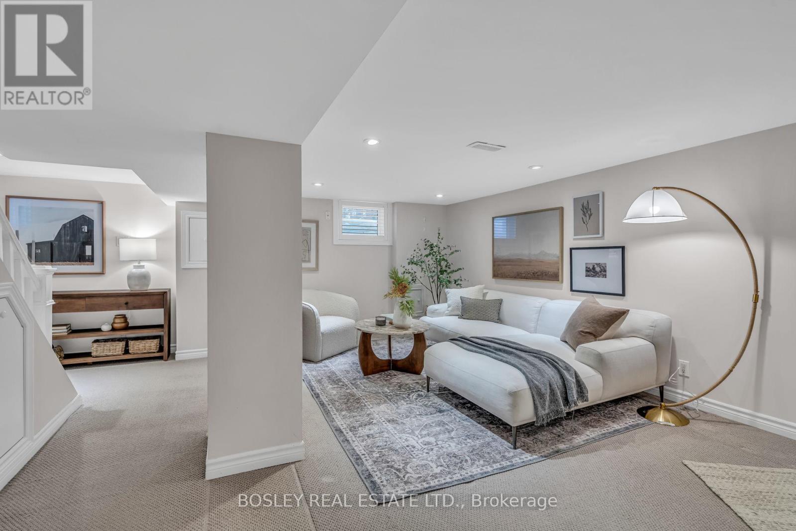 19 Thursfield Crescent, Toronto, Ontario  M4G 2N4 - Photo 31 - C12797194