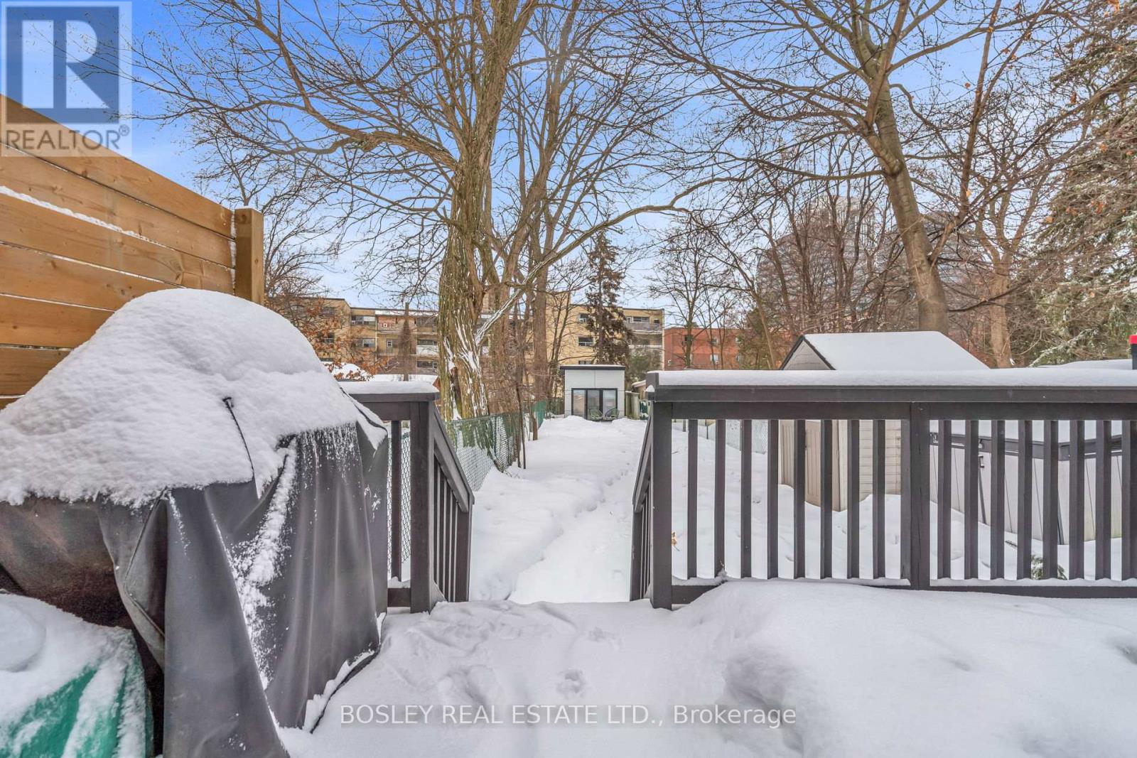19 Thursfield Crescent, Toronto, Ontario  M4G 2N4 - Photo 45 - C12797194