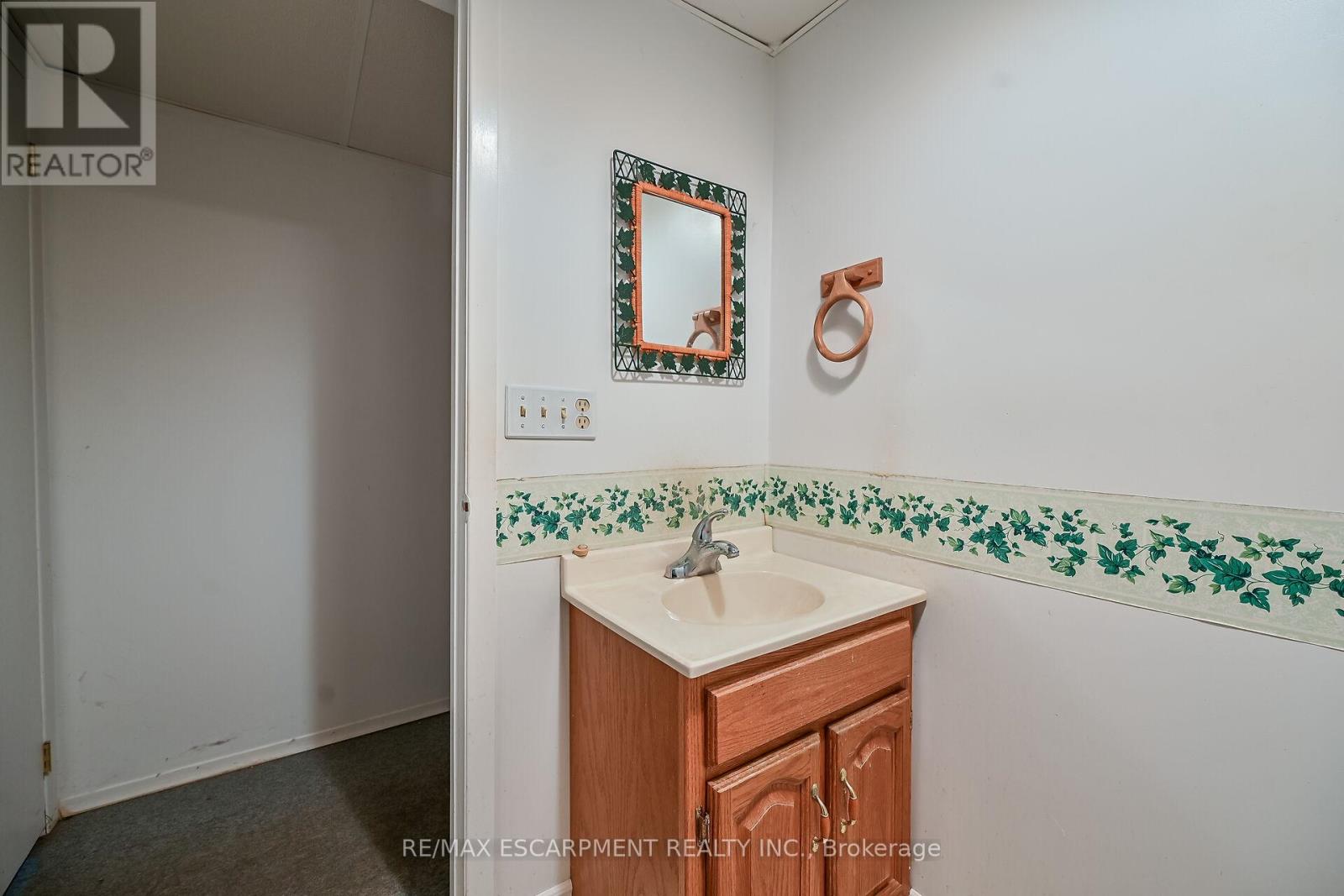 18 Charles Street, Norfolk, Ontario  N3Y 1Z6 - Photo 32 - X12801026