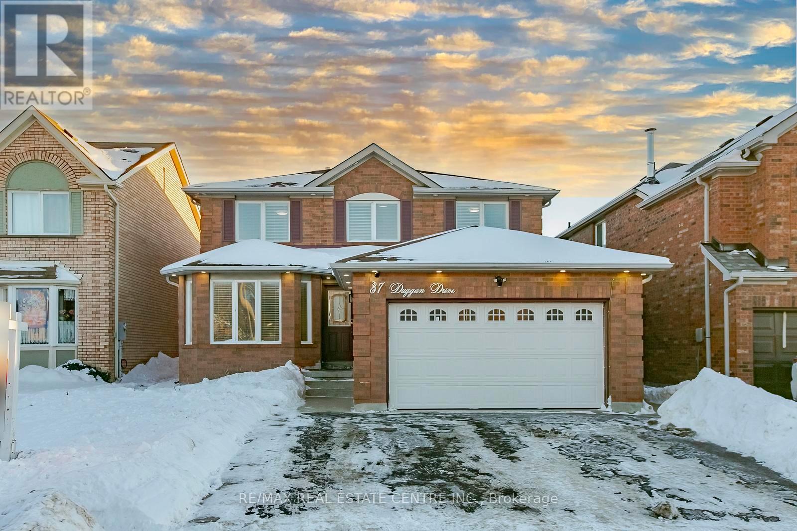 37 DUGGAN DRIVE, Brampton, Ontario