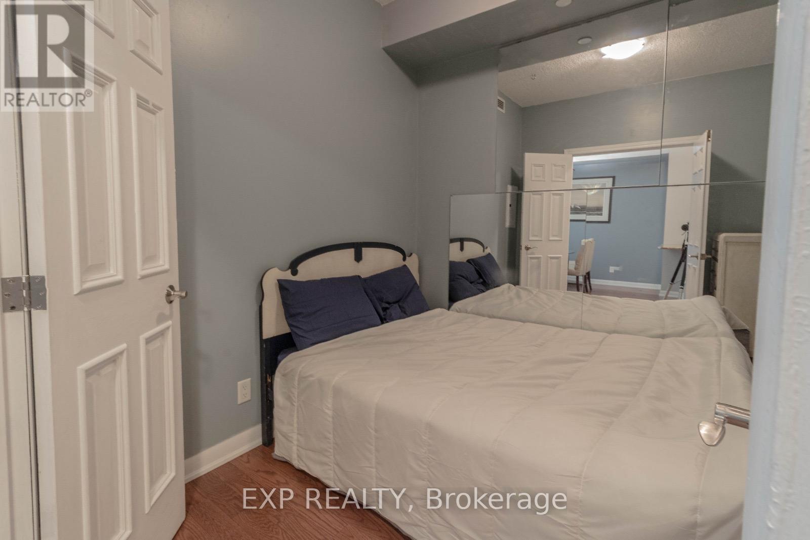 214 - 205 Sherway Gardens Road, Toronto, Ontario  M9C 0A5 - Photo 12 - W12802490