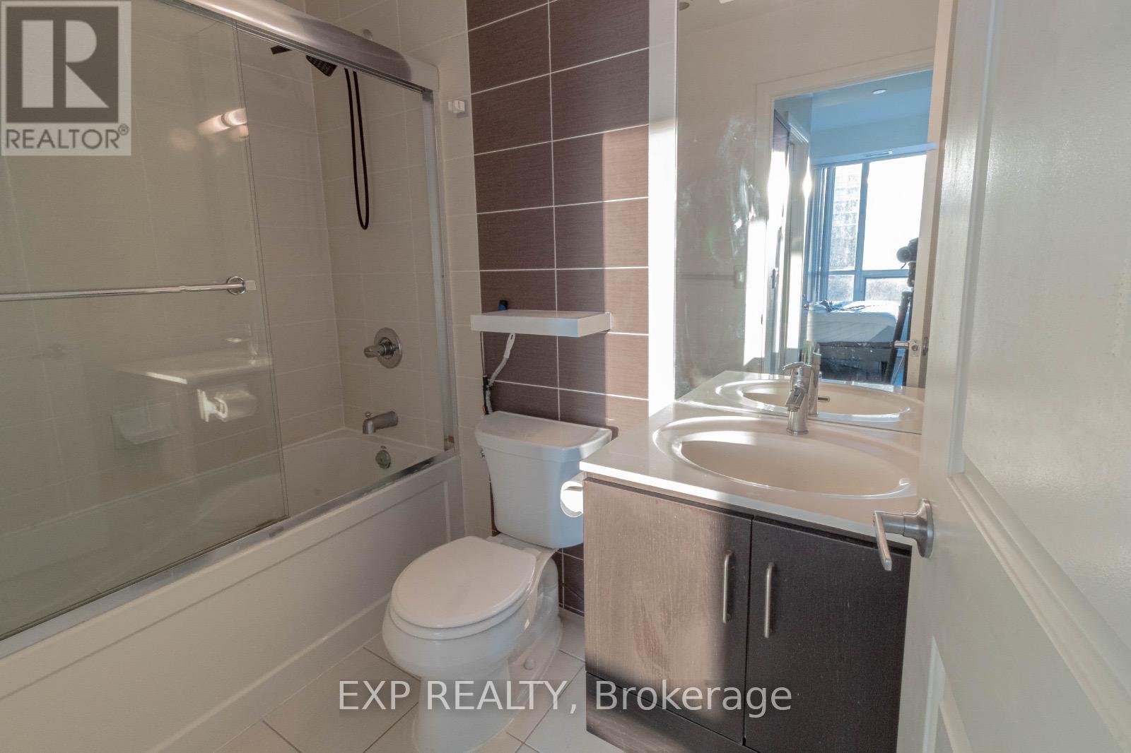 214 - 205 Sherway Gardens Road, Toronto, Ontario  M9C 0A5 - Photo 16 - W12802490