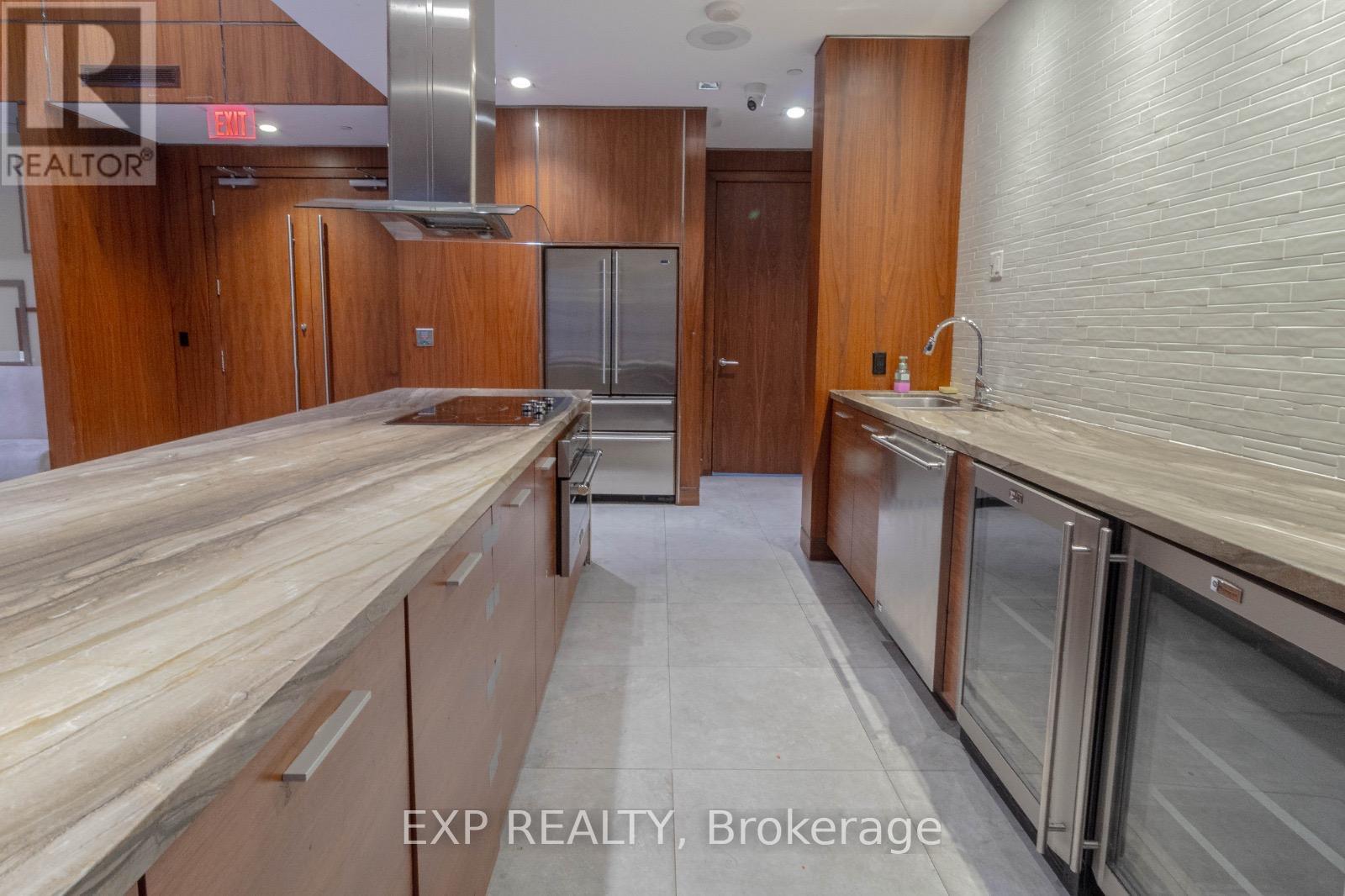 214 - 205 Sherway Gardens Road, Toronto, Ontario  M9C 0A5 - Photo 28 - W12802490