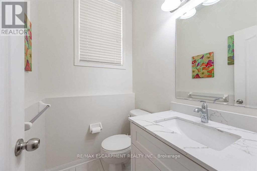 803 Mckay Crescent, Milton, Ontario  L9T 6L1 - Photo 13 - W12802506