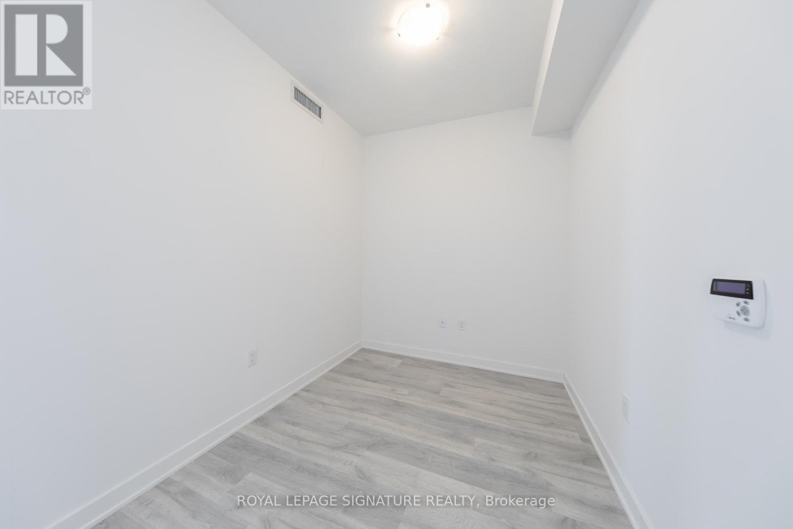 2008 - 4675 Metcalfe Avenue, Mississauga, Ontario  L5M 2N7 - Photo 5 - W12802546