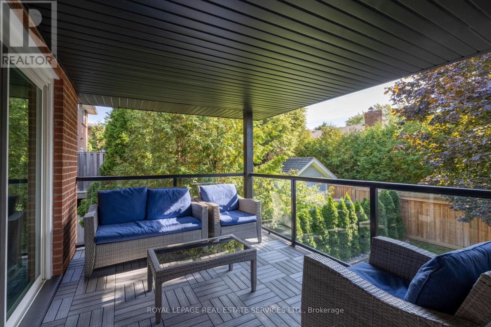 1286 Gryphon Mews, Mississauga, Ontario  L4W 3E5 - Photo 14 - W12802560