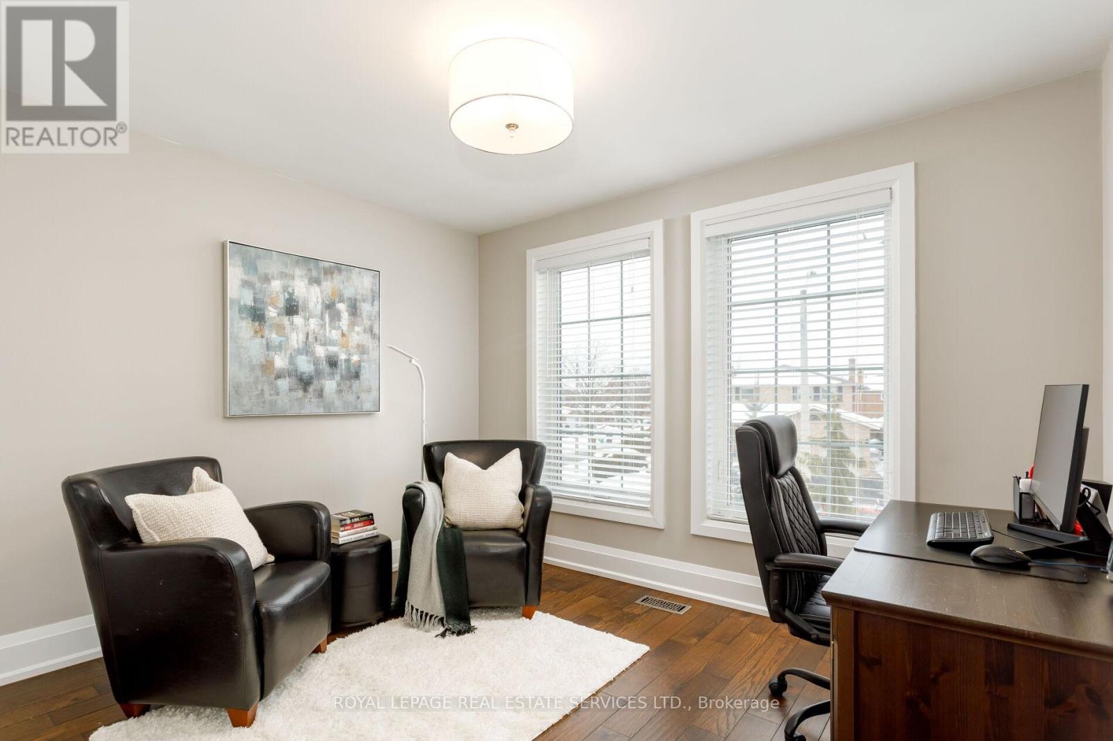 1286 Gryphon Mews, Mississauga, Ontario  L4W 3E5 - Photo 22 - W12802560