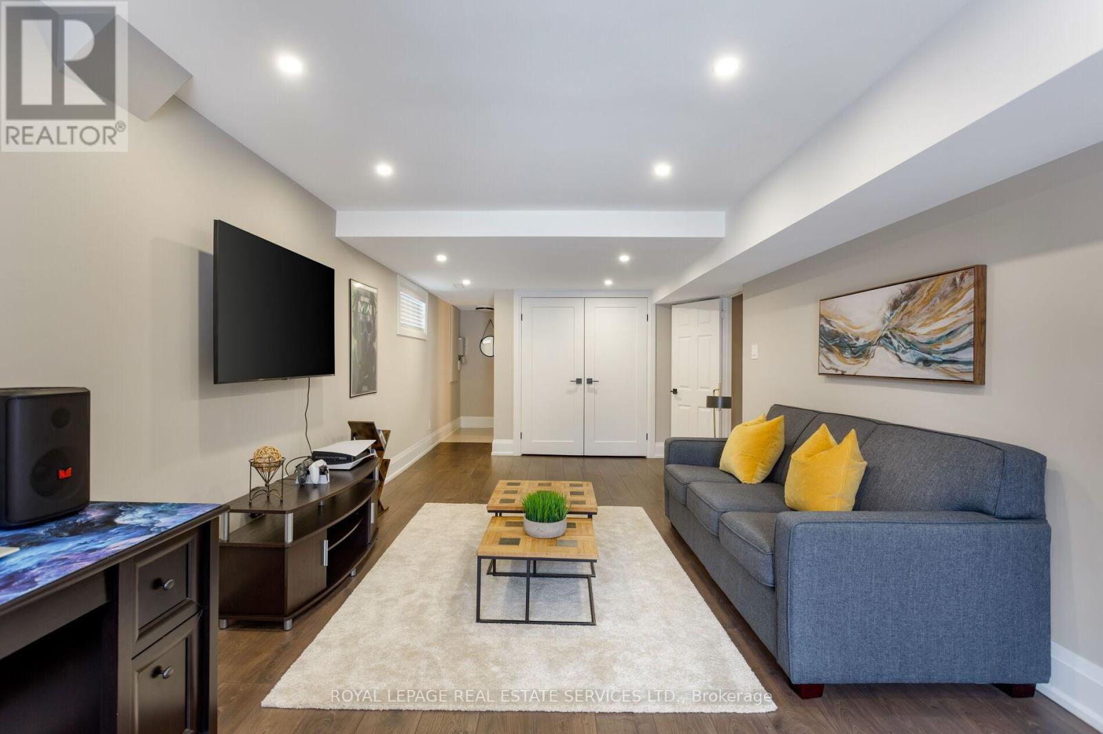 1286 Gryphon Mews, Mississauga, Ontario  L4W 3E5 - Photo 30 - W12802560