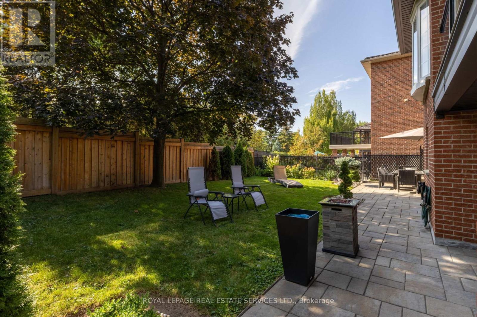 1286 Gryphon Mews, Mississauga, Ontario  L4W 3E5 - Photo 42 - W12802560